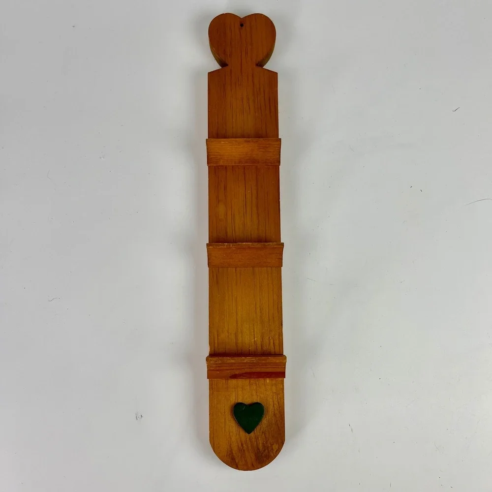 Vintage Primitive Wooden Heart Wall Rack 3 Tier Plate Card Holder Farmhouse 16in